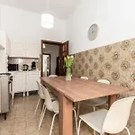 Casa Franca Fronte Mare, Wi-fi, Aria Condizionata Appartamento